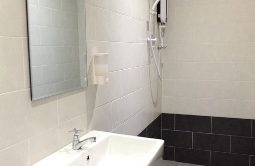 Pengkalan Aor Hotel | Square Inn