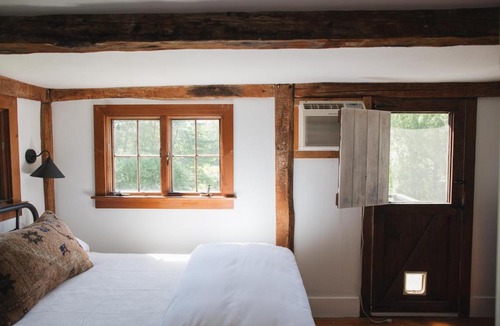 Westport Bed & Breakfast | Squire Tarbox Inn