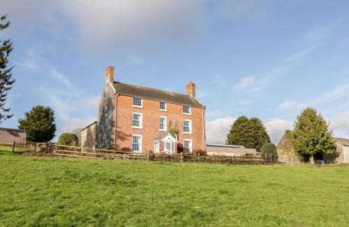 Welshpool House | Squires Rest