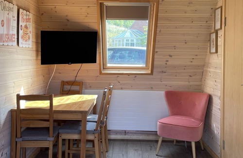 Coalbrookdale Condo | Squirrel 2 bedroomed glamping Pod