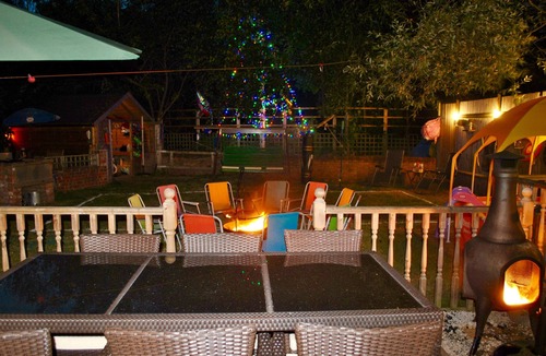 Amerton House | Squirrel Barn is a friendly very hi-spec barn conversion with wifi and hot tub