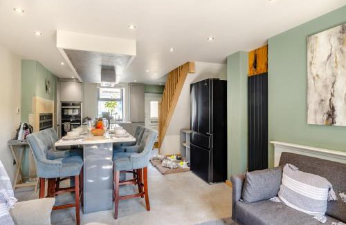 Padfield House | Squirrel Cottage