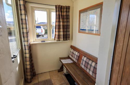 Thornthwaite House | Squirrel Cottage