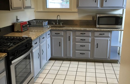 Greenfield Apartment | Squirrel Hill- Close to everything