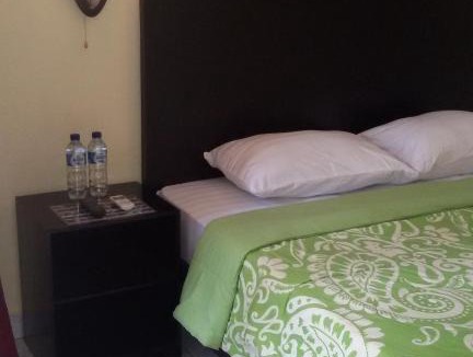 Sanur House | Sri Deva Guest House