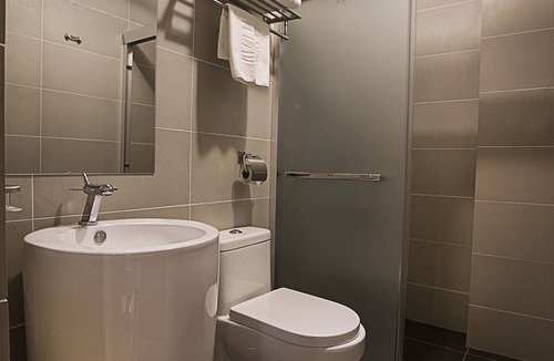 Sepang Hotel | Sri Langit Hotel KLIA