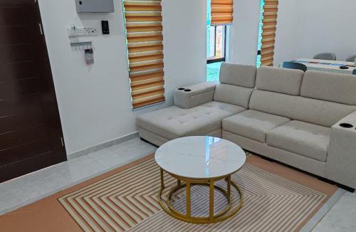 Kampung Padang Midin House | Sri Midin Stay