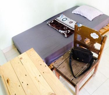 Catur Tunggal House | Srikaloka 12 Kostel - for Female and Couple