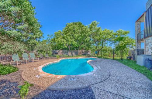 New Braunfels Apartment | SS B4 Riverside Condo