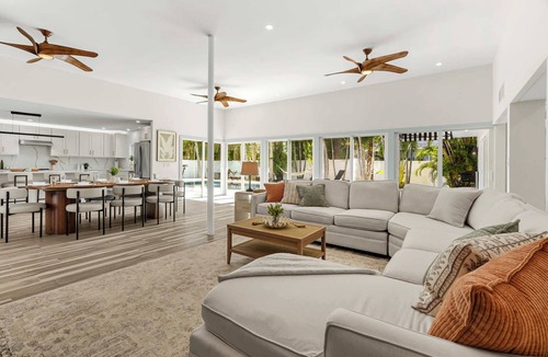 Ringling Estates House | St. Armands Circle Luxe 5BR Home with Private Pool