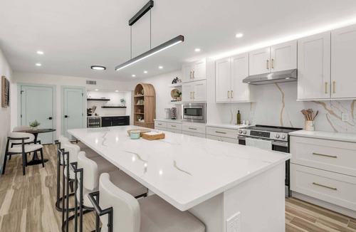 Ringling Estates House | St. Armands Circle Luxe 5BR Home with Private Pool