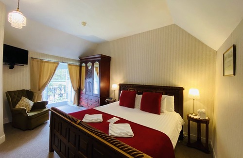 Lanivet Bed & Breakfast | St Benets Abbey B&B