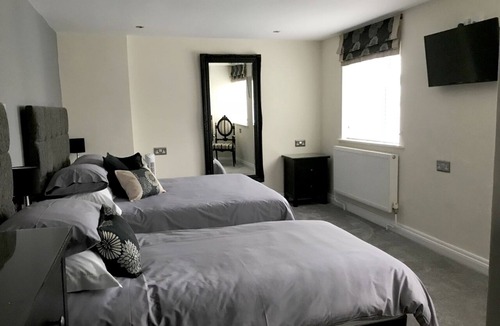 Newquay City Centre House | St Bernards Guesthouse
