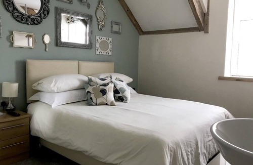 Newquay City Centre House | St Bernards Guesthouse