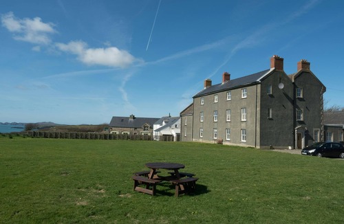 Solva Apartment | St Brides View, Solva