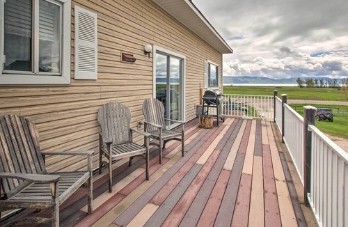 St. Charles Condo | St Charles Condo - 6 Miles to North Beach Park!