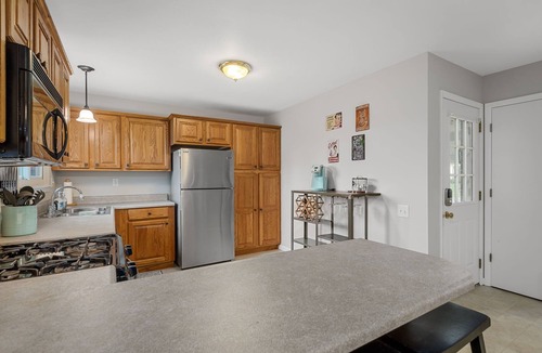 St. Charles House | St. Charles/St. Peters 3 Bedroom Charmer
