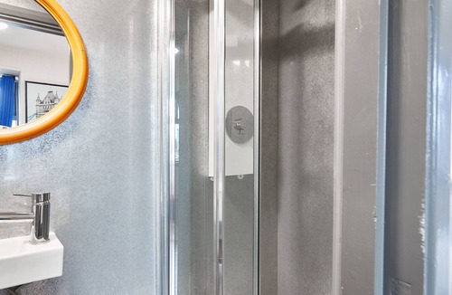 Addison Hostel | St Christopher's Inn, Shepherd's Bush - Hostel