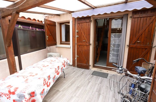 Saint-Cyprien Plage Ski Chalet | St Cyprien beach House with terrace and 2 bikes
