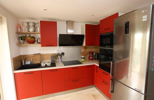 Saint-Cyprien Plage Ski Chalet | St Cyprien family home near the beach