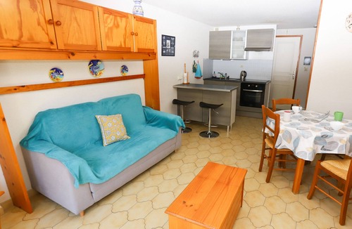 Saint-Cyprien Plage Ski Chalet | St Cyprien Relaxing stay on the ground floor with air conditioning