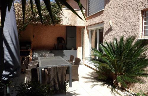 Saint-Cyprien Plage House | St Cyprien villa de charme avec piscine