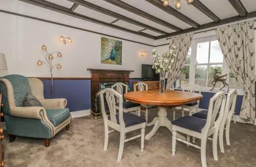 Bedale House | St Edmunds House