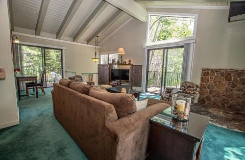 Lake Forest House | St Francis #18 By Hauserman Rentals