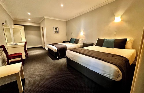 Old Reynella Hotel | St Francis Winery