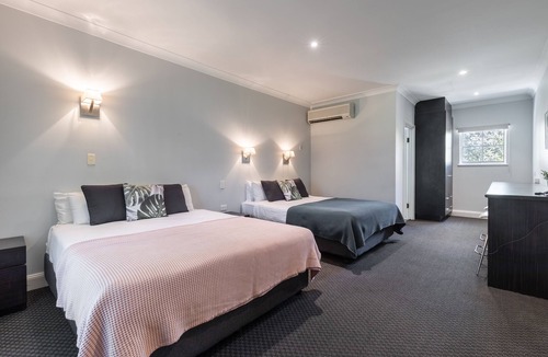 Old Reynella Hotel | St Francis Winery