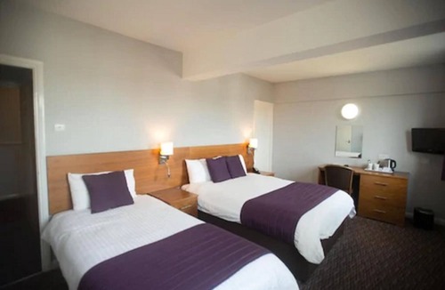 Chatham Hotel | St George Hotel Rochester - Chatham