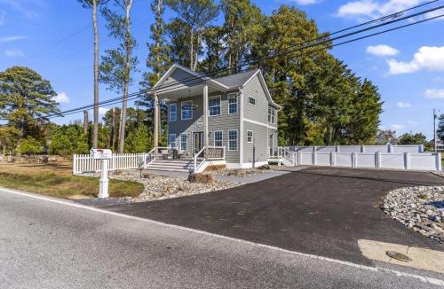 Piney Point House | St Georges Getaway w firepit