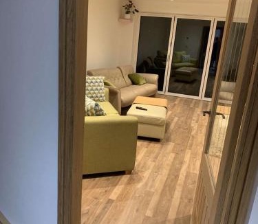 Rastrick House | St George’s Lodge