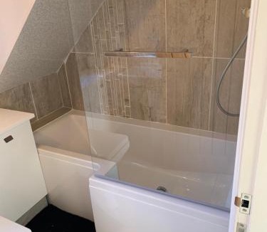 Rastrick House | St George’s Lodge