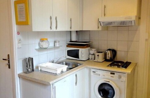 Saint-Germain-des-Pres Condo | ♥ST GERMAIN des PRES♥ LAST minute 3-11 MAY free again