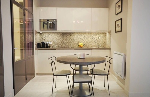 6th Arrondissement Apartment | St Germain Elegant - 2 bedrooms apartment