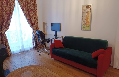 Saint-Thomas-d'Aquin Apartment | St Germain/Luxembourg garden,110sqm/1200sqf renovated! Ideal for families!
