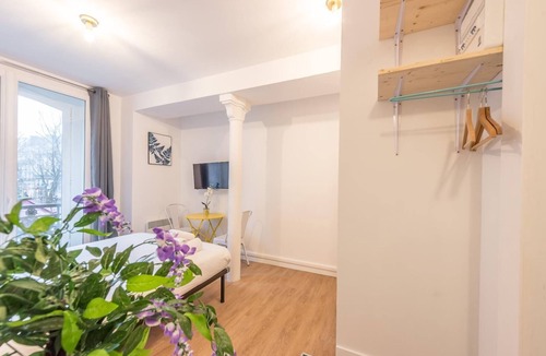 Quartier de la Monnaie Apartment | St Germain - Quartier latin : flat for 2