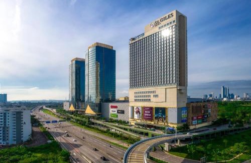 Central District Hotel | St Giles Southkey