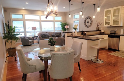 St Ignace Condo | St Ignace Loft - Downtown St Ignace
