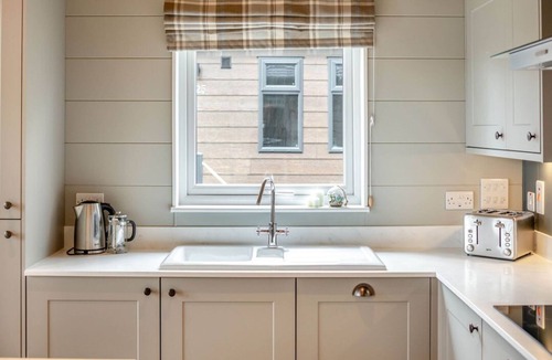 Praze-An-Beeble Cabin | St Ives Studio Spa, Praze-An-Beeble