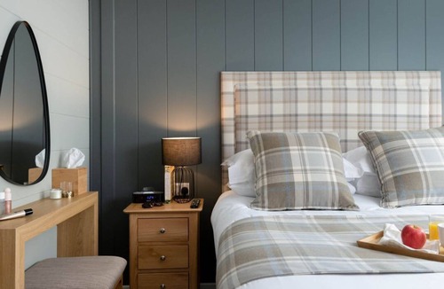 Praze-An-Beeble Cabin | St Ives Studio Spa, Praze-An-Beeble