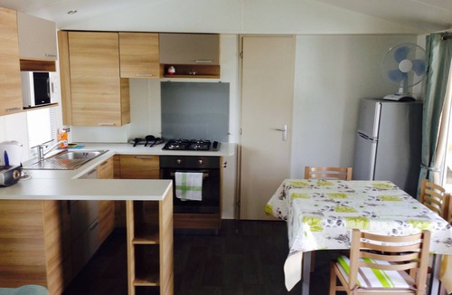 Saint-Jean-de-Monts House | ST-JEAN DE MONTS, RECENT MOBILE HOME, 3 BED, 2 BATHROOM, 6/8 PERS 4 * SELLING CAMPSITE