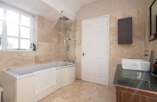 Lichfield House | St John's Cottage