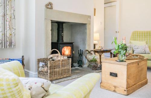 Penistone House | St John's Cottage