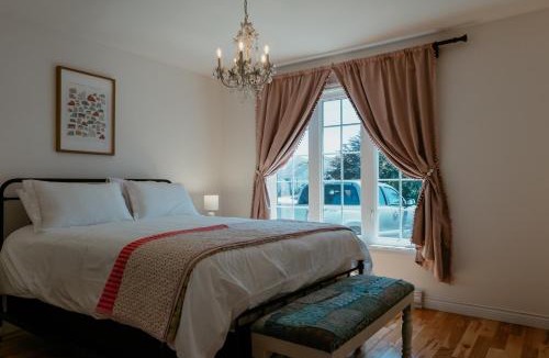 St. John's Apartment | St Johns Retreat Terrace 3 BR & 2 Baths