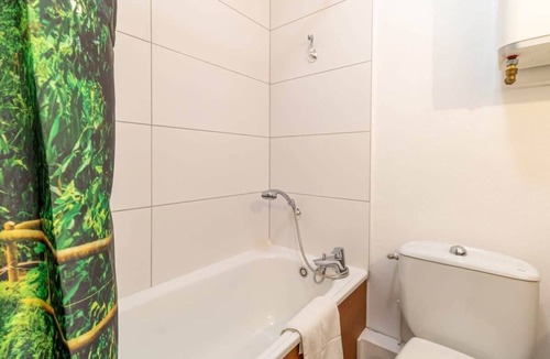 Le Busca Apartment | St Joseph 18 : Le Busca - Métro/tram/Bus