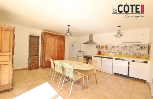 Martigues House | St Julien