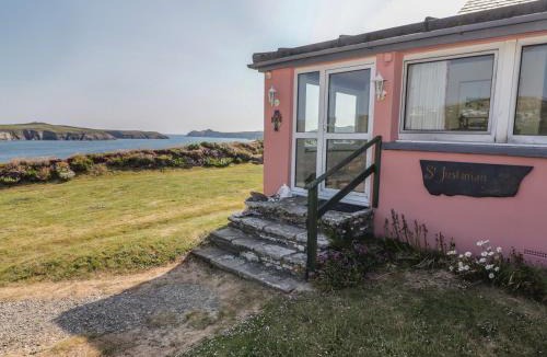 St Brides House | St Justinians