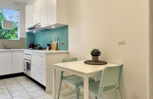 St Kilda Apartment | St Keildon